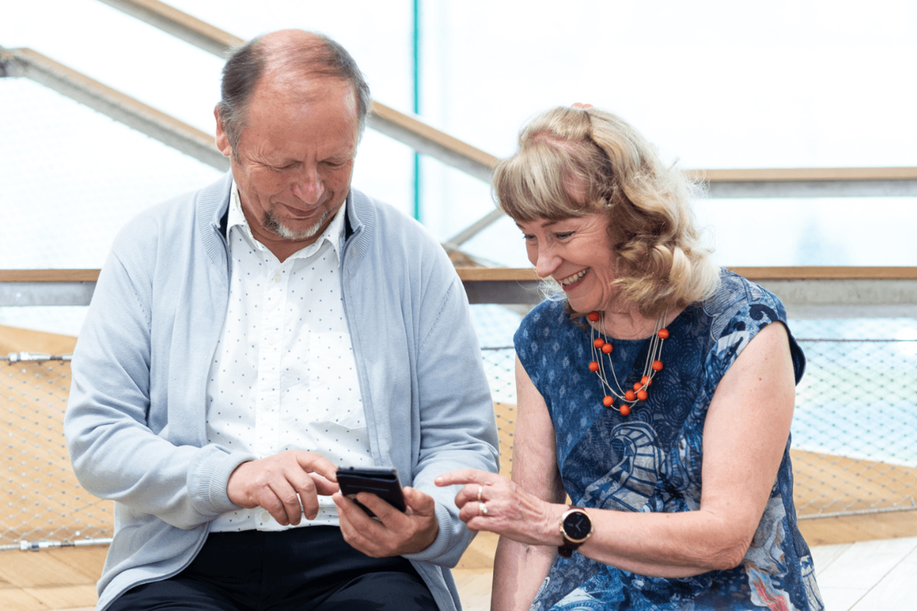 Digitukea seniorilta seniorille - Enter ry - tapahtuman kuva