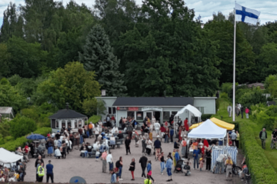 Vallilan siirtolapuutarhan elojuhla - tapahtuman kuva