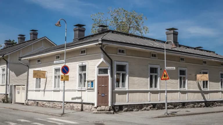 Sisätilojen värit, tyylit ja koristelut -luento - tapahtuman kuva