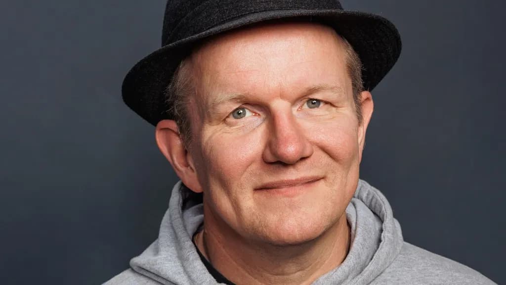 Kirjaesittely Jari Olavi Hiltunen - tapahtuman kuva